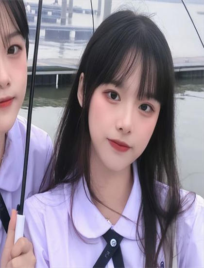 《迷于女友朋友臀部的男友》心理批判分析：角色心理变化与情感轨迹解读，提名影片